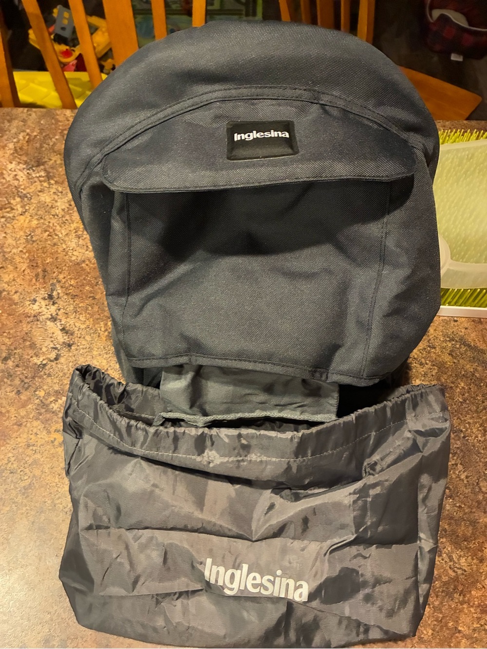Inglesina hook on high chair with tray